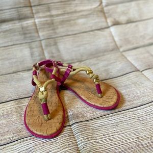 𝑴𝒊𝒄𝒉𝒂𝒆𝒍 𝑲𝒐𝒓𝒔: Pink Jelly Janet Sandals